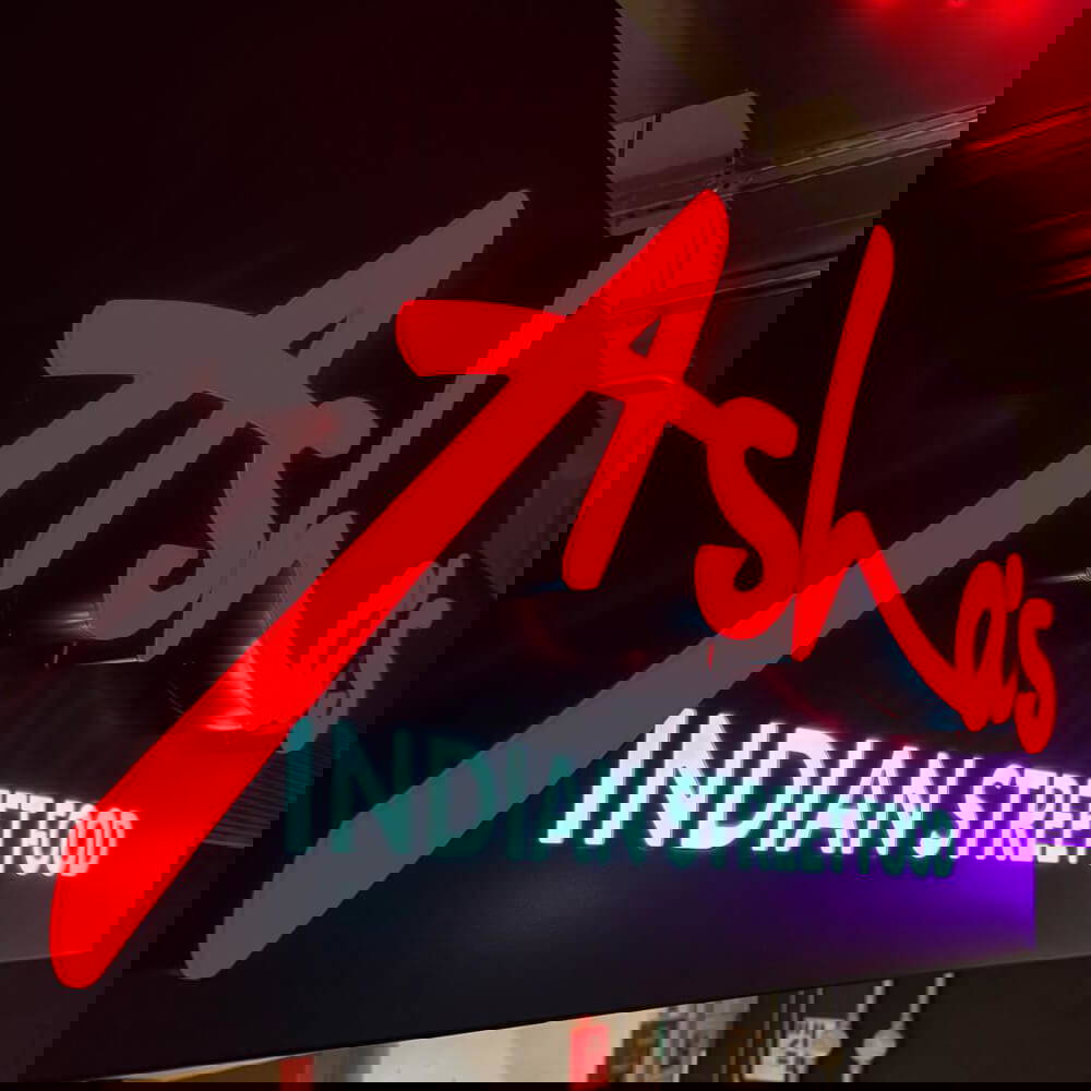 Illuminated shop sign Birmingham by Nettl signage company